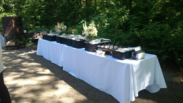 Big Kahuna's BBQ & Catering by null