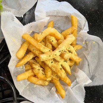92 Chicken - Cheesling fries - Chicken Wings Near Me - Orlando, Florida 92 Chicken - Cheesling fries - Chicken Wings Near Me - Orlando, Florida