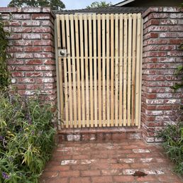 New gate New gate