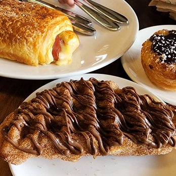 Izzio Bakery - Bakeries Near Me - Denver, Colorado Izzio Bakery - Bakeries Near Me - Denver, Colorado