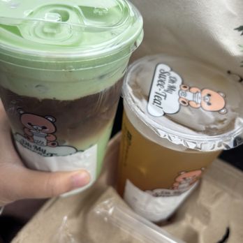 Oh My Swee-Tea - Pandan White Coffee with Pandan Foam (Seasonal Special) & Mango Passionfruit Tea - Desserts Near Me - Brooklyn Park, Minnesota Oh My Swee-Tea - Pandan White Coffee with Pandan Foam (Seasonal Special) & Mango Passionfruit Tea - Desserts Near Me - Brooklyn Park, Minnesota