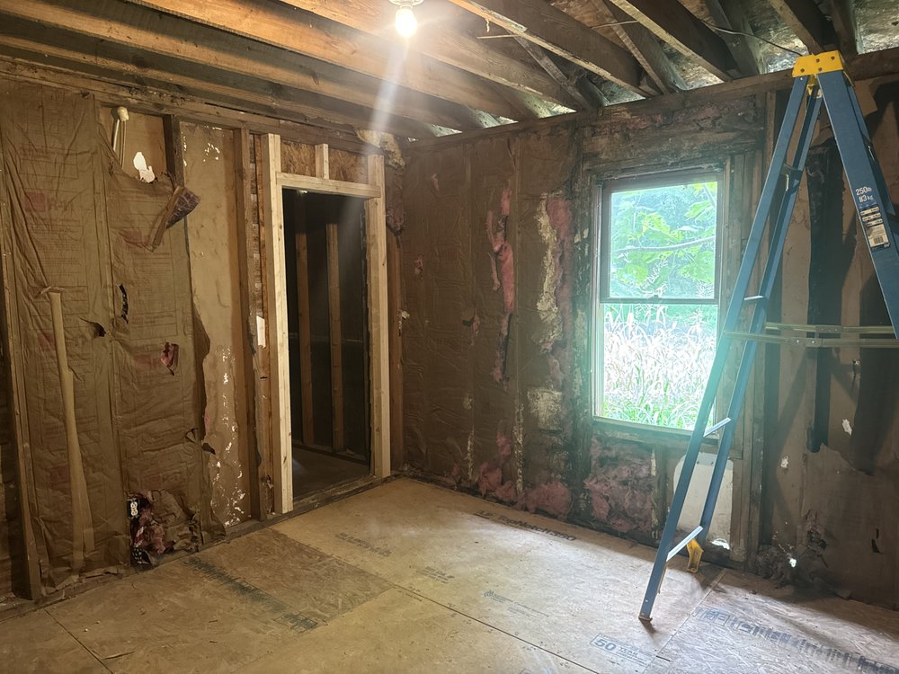 Slide of Cw Construction Of Hartwell Ga