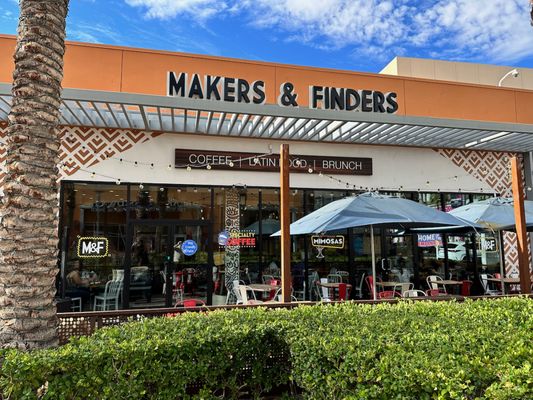 Makers & Finders by null