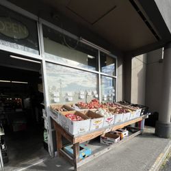 Lenny's Produce