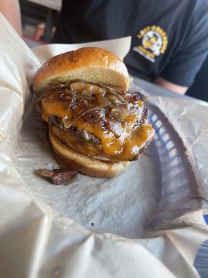 Street Burger by null