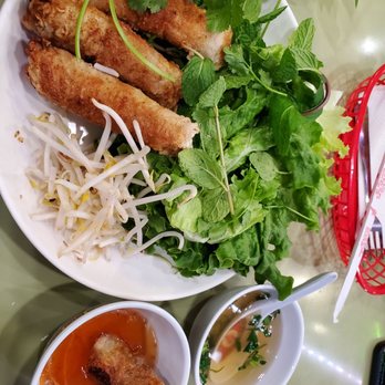 Pho 54 - Egg roles with a side of lettuce, mint leaves, sweet and sour sauce, pho soup and cilantro. - Vietnamese Near Me - Westminster, California Pho 54 - Egg roles with a side of lettuce, mint leaves, sweet and sour sauce, pho soup and cilantro. - Vietnamese Near Me - Westminster, California