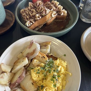 Dolce Rosa Cafe - Tiramisu and eggs with country potatoes - Breakfast & Brunch Near Me - Santa Rosa, California