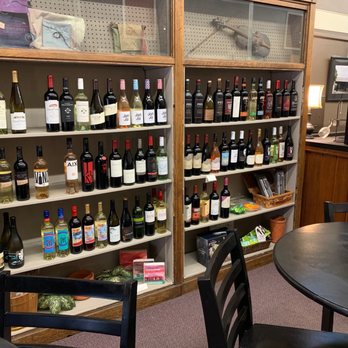 Tea Baggers - Wine selections - Sandwiches Near Me - Urbana, Ohio