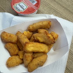 Carr Valley Cheese - Fried Cheese Curds