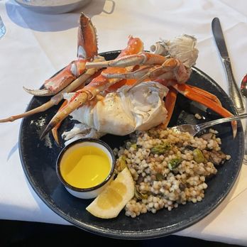 Cutters Crabhouse - Crab Taster - Seafood Near Me - Seattle, Washington Cutters Crabhouse - Crab Taster - Seafood Near Me - Seattle, Washington