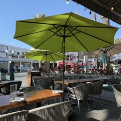 Bonaparte Bistro - Expanded patio