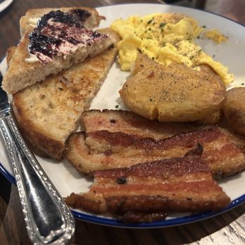 The Beverly - Classic breakfast - American Near Me - Berkley, Michigan The Beverly - Classic breakfast - American Near Me - Berkley, Michigan