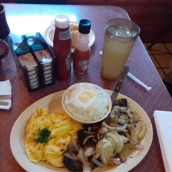 Stagecoach Restaurant - Grilled liver and onions, buttered grits and scrambled eggs with lemonade - Breakfast & Brunch Near Me - Sacramento, California Stagecoach Restaurant - Grilled liver and onions, buttered grits and scrambled eggs with lemonade - Breakfast & Brunch Near Me - Sacramento, California