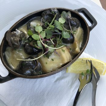 L’ALBATROS - Updated May 2024 - 927 Photos & 925 Reviews - 11401 ...