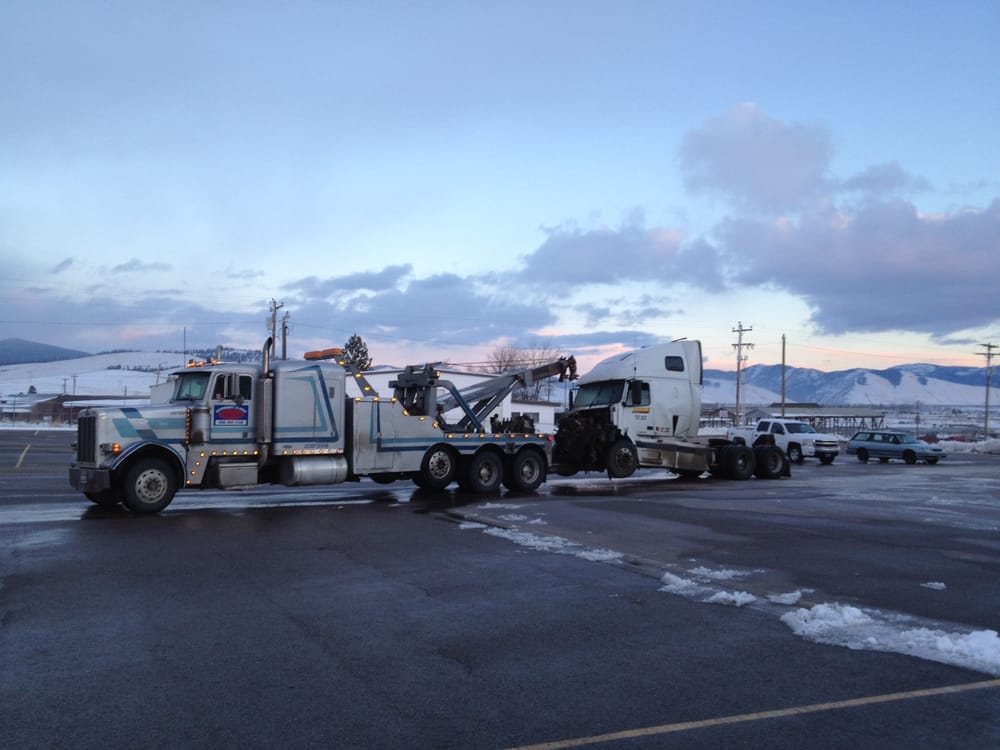 NICKERSON SALES SERVICE & TOWING Updated June 2024 519 Main St