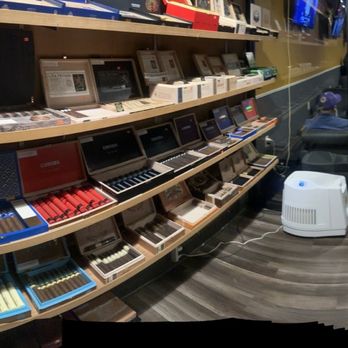 Invictus II Cigars - Humidor - Cigar Bars Near Me - Waldorf, Maryland