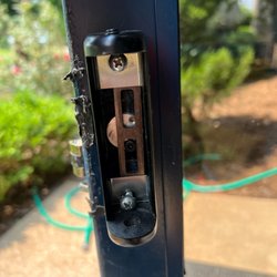 Locks R Us Locksmith