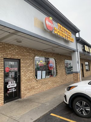 Apple Fritter Donut Shop by null