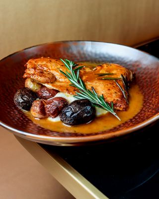 CH Steakhouse & Bar by null