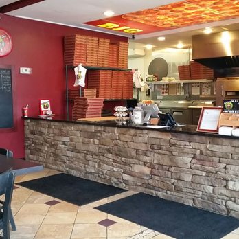 Fox's Pizza Den - Fox's Pizza Den (Oakmont PA) - Pizza Near Me - Oakmont, Pennsylvania Fox's Pizza Den - Fox's Pizza Den (Oakmont PA) - Pizza Near Me - Oakmont, Pennsylvania