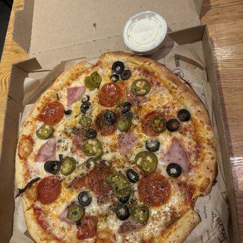 Blaze Pizza - Pizza Near Me - Eastvale, California Blaze Pizza - Pizza Near Me - Eastvale, California