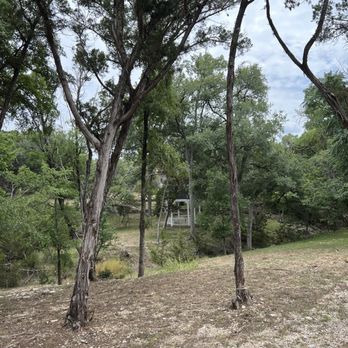 Messina Inn - Gazebo perfect picture spot especially for bride and grooms - Venues & Event Spaces Near Me - Wimberley, Texas