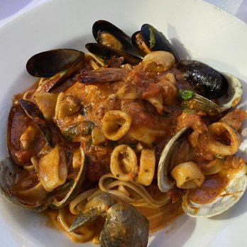 Harbor Mist - Fra Diavalo in angel hair pasta - Seafood Near Me - Cold Spring Harbor, New York