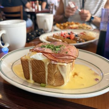 Maxie's - Breakfast & Brunch Near Me - Las Vegas, Nevada