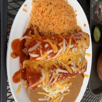 Calle Tepa - Chicken enchilada with Spanish rice and refried beans - Mexican Near Me - Tucson, Arizona