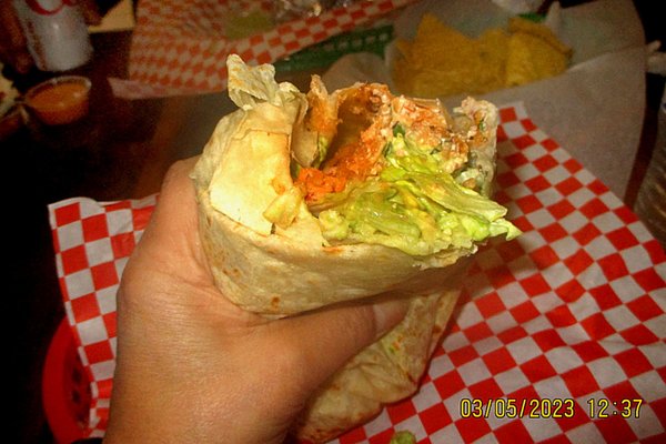 Los Cuates Taqueria by null