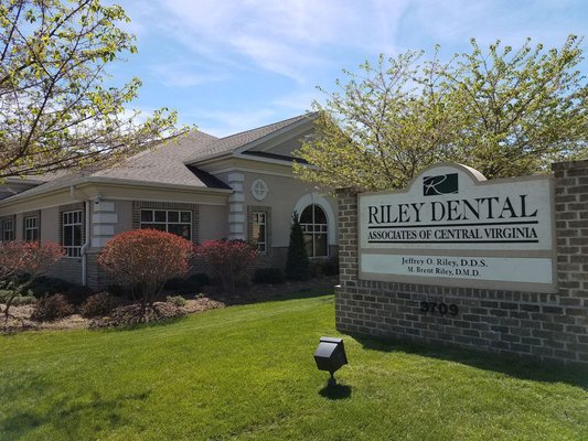 RILEY DENTAL ASSOCIATES - Updated February 2026 - 14 Photos - 3709 Old ...