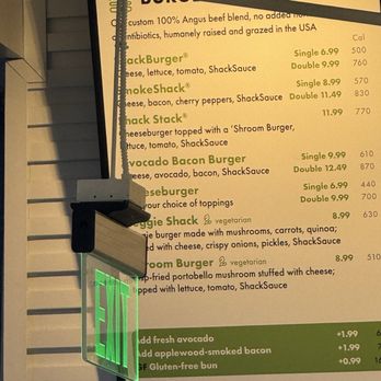 Shake Shack International Plaza - Menu board - Fast Food Near Me - Tampa, Florida