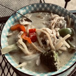 Green curry with chicken