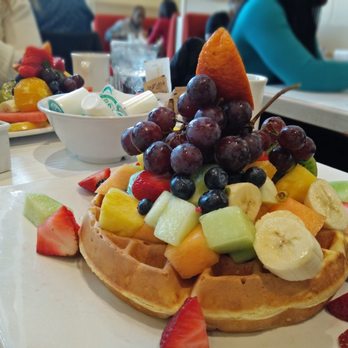 Allô! Mon Coco - Breakfast & Brunch Near Me - Laval, Quebec