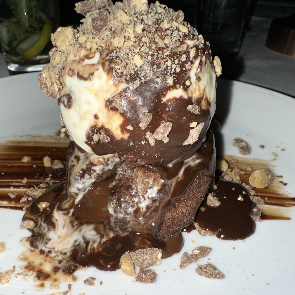Chart House Prime - Hot Chocolate Lava Cake - Seafood Near Me - Annapolis, Maryland Chart House Prime - Hot Chocolate Lava Cake - Seafood Near Me - Annapolis, Maryland