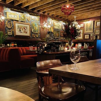 Ciccio Mio - Dining at open - Italian Near Me - Chicago, Illinois Ciccio Mio - Dining at open - Italian Near Me - Chicago, Illinois