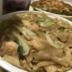 NEW SUNNY WOK CHINESE RESTAURANT - 14 Photos - Chinese - 810 Summit Ave