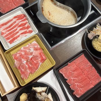 MoMo Paradise - ayce - Japanese Near Me - San Diego, California