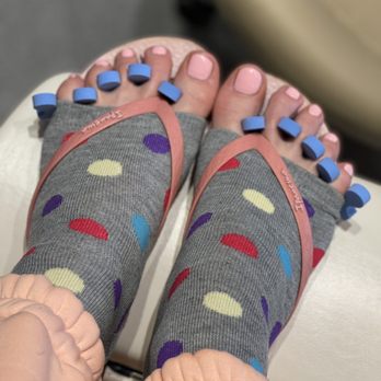 New Splendid Nail and Spa - Best pedicure from Carol - Nail Salons Near Me - Fort Lee, New Jersey