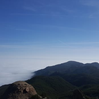 Boney Mountain Overlook - View from the top, you could see blue sky above the clouds! - Hiking Near Me - Newbury Park, California Boney Mountain Overlook - View from the top, you could see blue sky above the clouds! - Hiking Near Me - Newbury Park, California