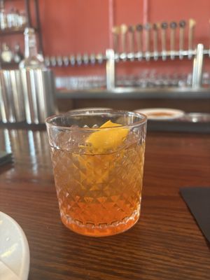 Merchants Pub & Plate by null