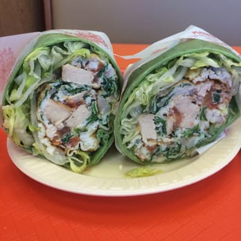 Town Bagel - Egg whites, grilled chicken , lettuce, tomato, mushroom and spinach - Bagels Near Me - Wantagh, New York Town Bagel - Egg whites, grilled chicken , lettuce, tomato, mushroom and spinach - Bagels Near Me - Wantagh, New York