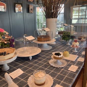 HEN & HEIFER - Updated February 2026 - 221 Photos & 113 Reviews - 23