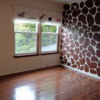 Yanes Landscaping & Hauling Services - an empty room with wood floors - Junk Removal & Hauling Near Me - Seaside, California Yanes Landscaping & Hauling Services - an empty room with wood floors - Junk Removal & Hauling Near Me - Seaside, California