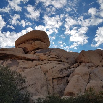 Barker Dam Trail - Hiking Near Me - Joshua Tree, California