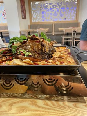 Ten Seconds Yunnan Rice Noodles / Nai Brother Chinese Sauerkraut Fish by null