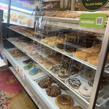 J&J Donuts - a display case of doughnuts - Desserts Near Me - Suwanee, Georgia J&J Donuts - a display case of doughnuts - Desserts Near Me - Suwanee, Georgia