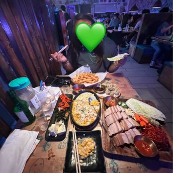 Jagalchi - ordered the 보쌈 / Bossam, 김말이 / Crispy Seaweed Rolls, 밑전 / Meat Jun, corn cheese, and fries (and ofc soju) - Korean Near Me - Honolulu, Hawaii Jagalchi - ordered the 보쌈 / Bossam, 김말이 / Crispy Seaweed Rolls, 밑전 / Meat Jun, corn cheese, and fries (and ofc soju) - Korean Near Me - Honolulu, Hawaii
