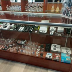 I-NHale Smoke Shop - From scales to vapes and vape pens too..