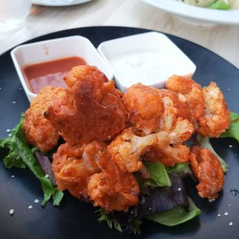 Full Bloom Vegan - Buffalo cauliflower - Vegan Near Me - Miami Beach, Florida